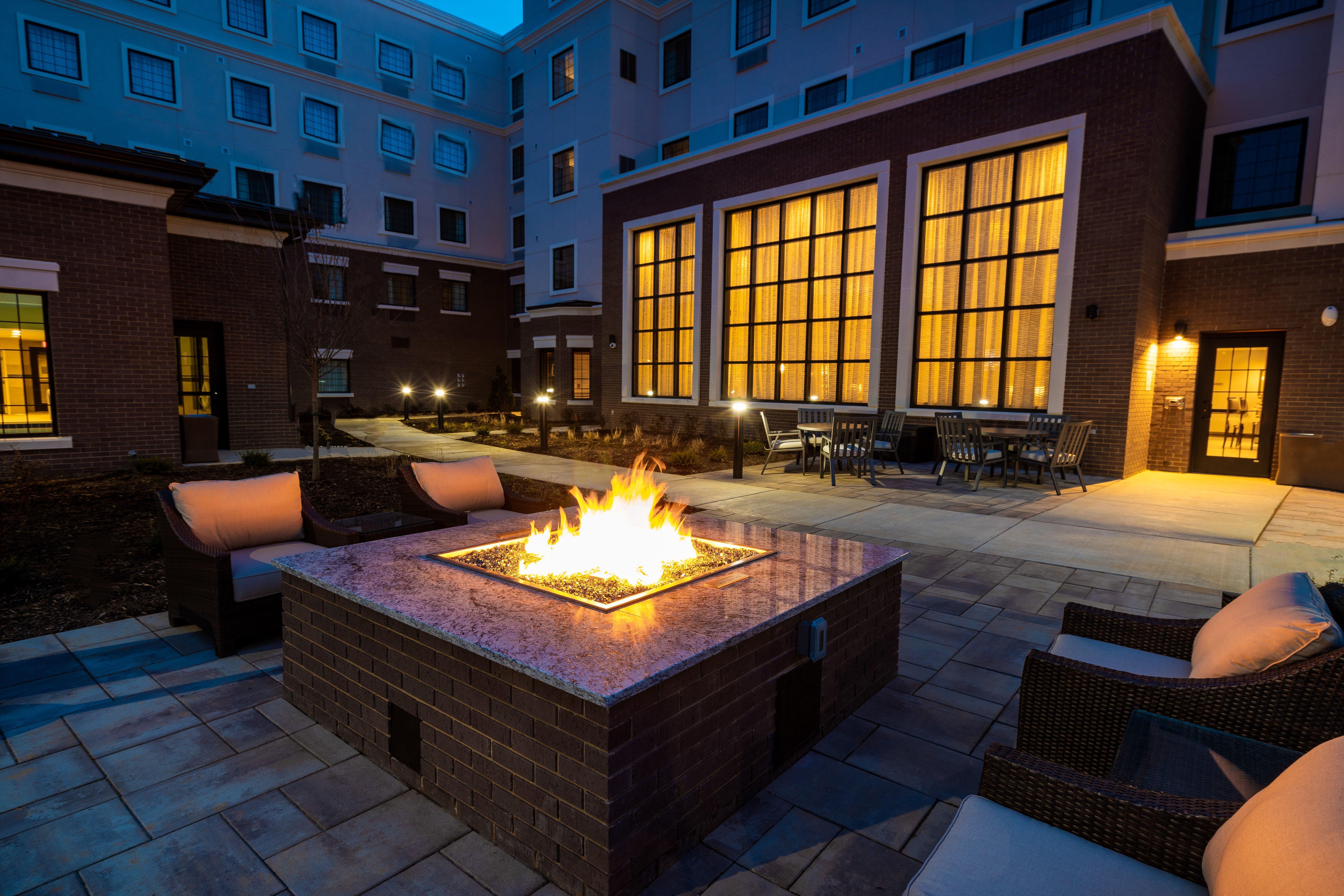 Staybridge Suites - Washington Dc East - Largo By Ihg Lake Arbor Екстер'єр фото